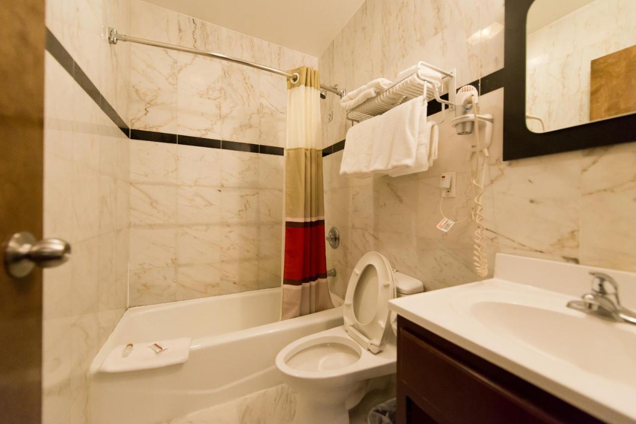 Super Lake Hotel New York Extérieur photo